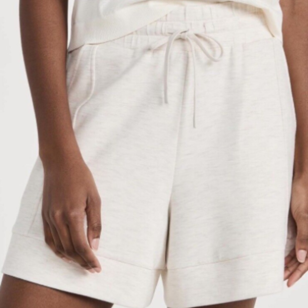 Varley Alder Short Size Small, Ivory Marl, Org $88